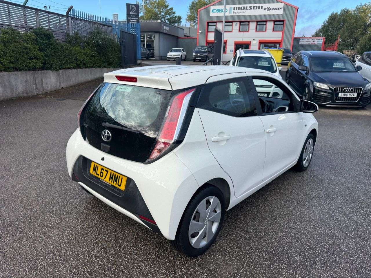 2017 TOYOTA AYGO 2017 TOYOTA AYGO