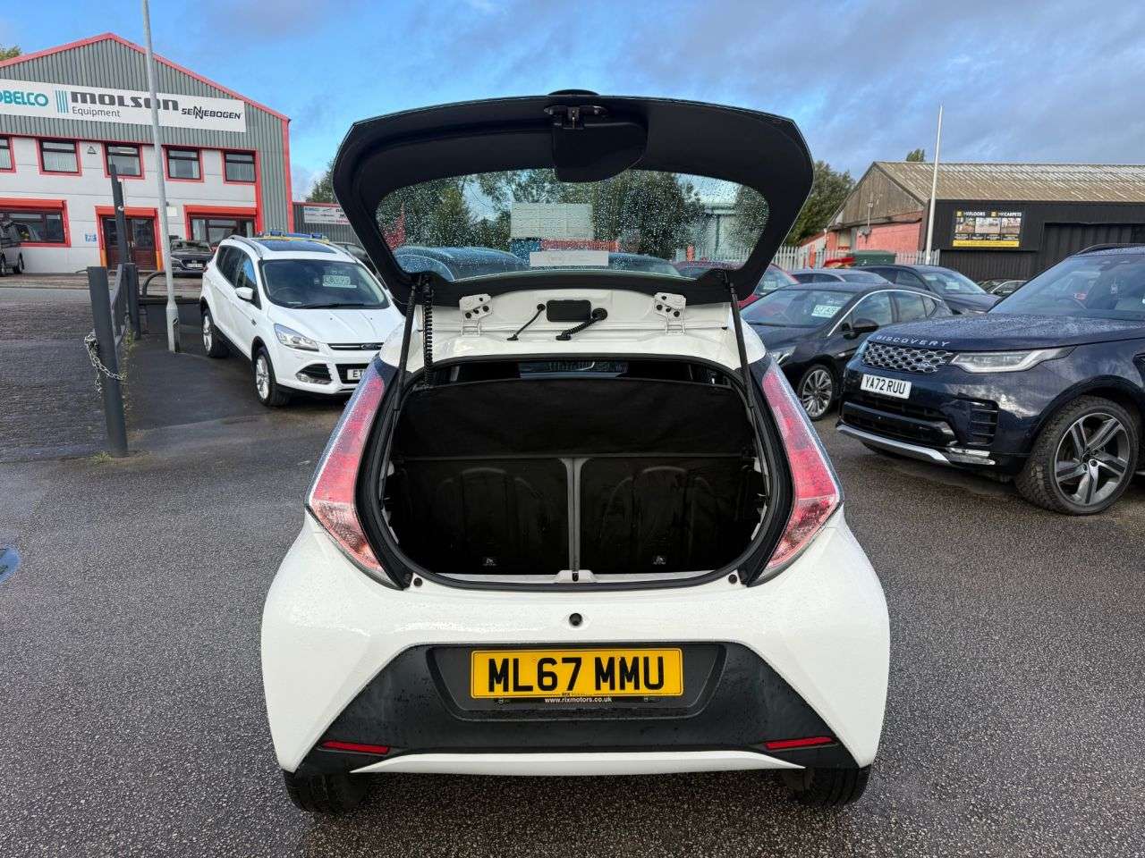 2017 TOYOTA AYGO 2017 TOYOTA AYGO
