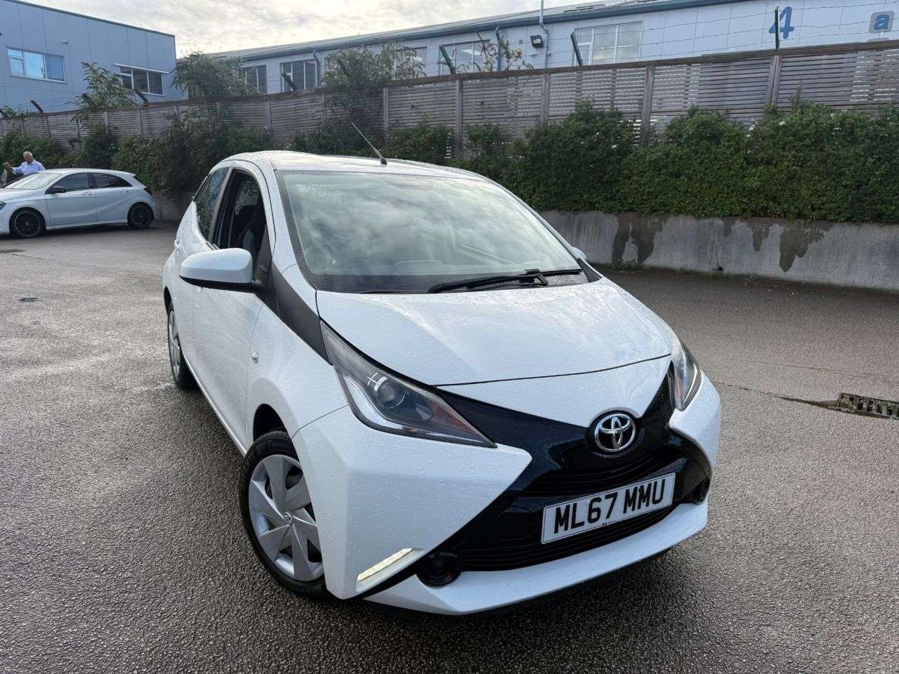 2017 TOYOTA AYGO 2017 TOYOTA AYGO