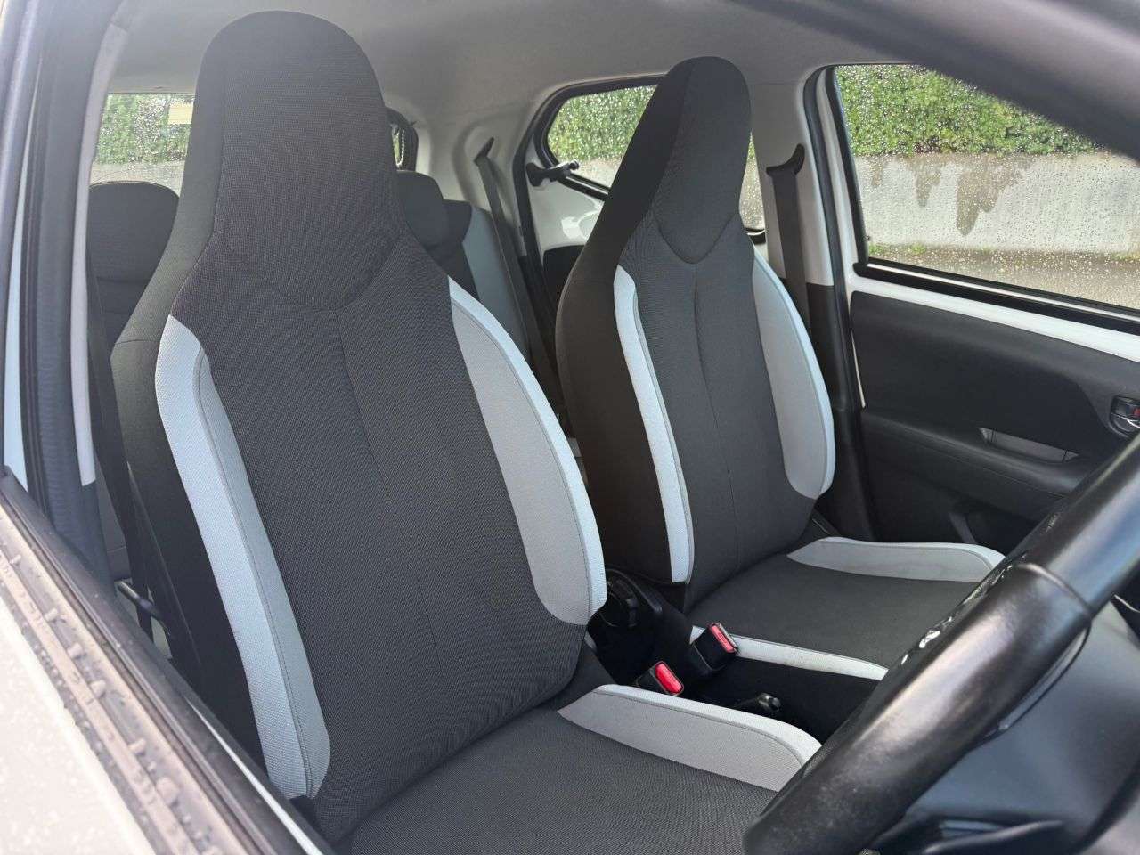 2017 TOYOTA AYGO 2017 TOYOTA AYGO