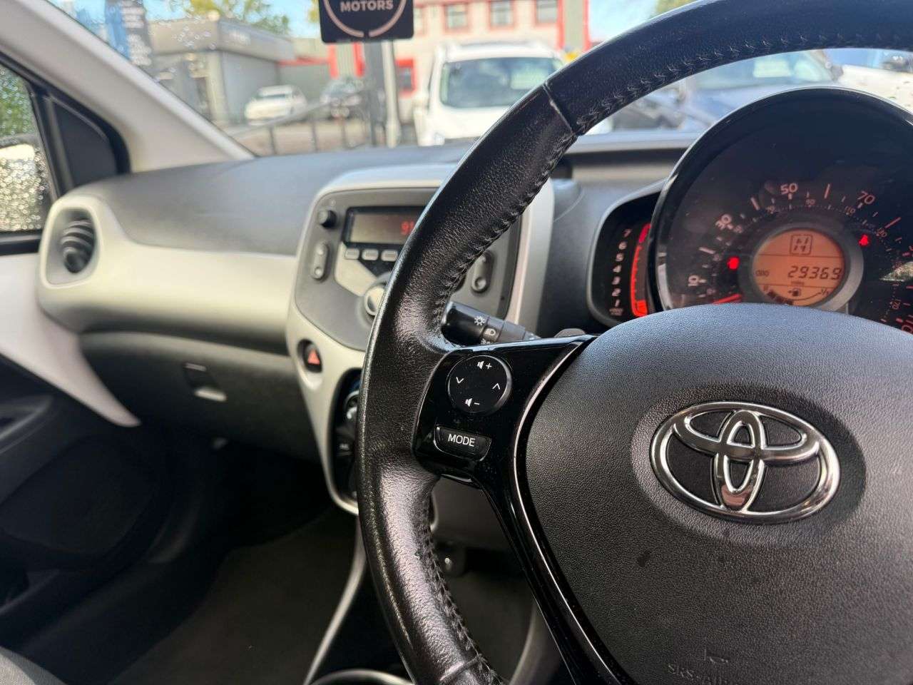 2017 TOYOTA AYGO 2017 TOYOTA AYGO