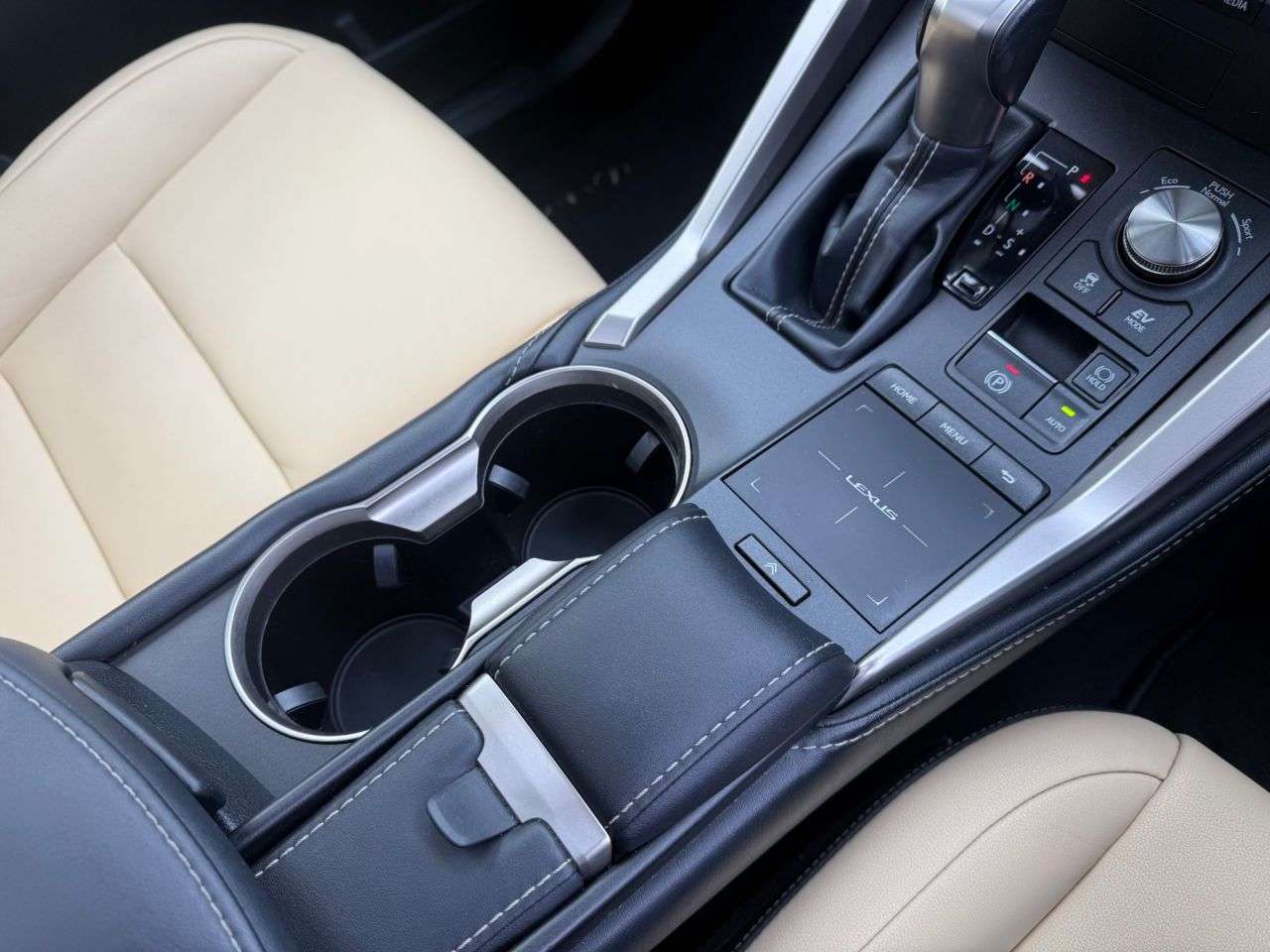 2020 LEXUS NX 2020 LEXUS NX