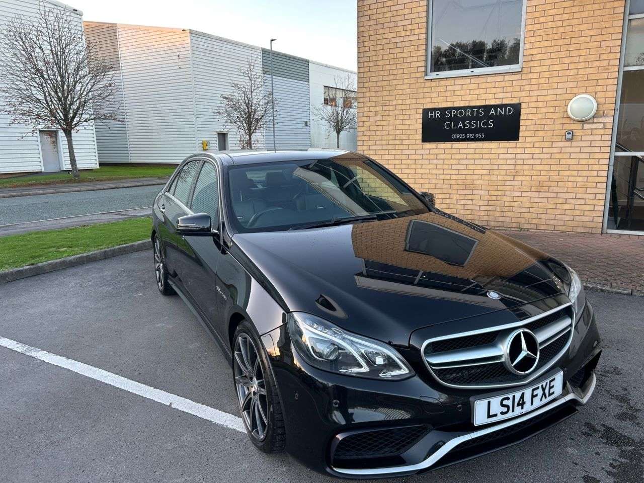 A 2014 MERCEDES-BENZ E CLASS 5.5 E63 V8 BiTurbo AMG Saloon 4dr Petrol SpdS MCT Euro 6 (s/s) (557 ps)-1 F A 2014 MERCEDES-BENZ E CLASS 5.5 E63 V8 BiTurbo AMG Saloon 4dr Petrol SpdS MCT Euro 6 (s/s) (557 ps)-1 F