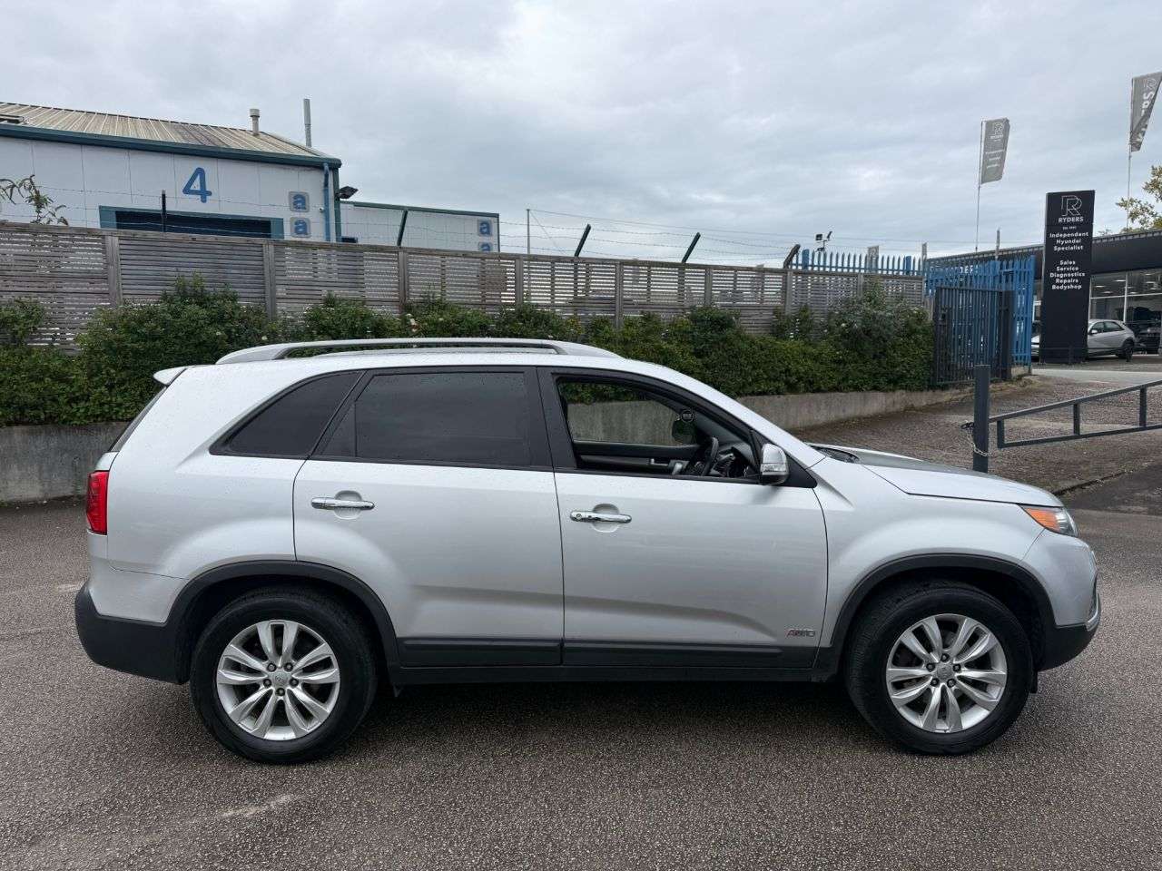 2011 KIA SORENTO 2011 KIA SORENTO