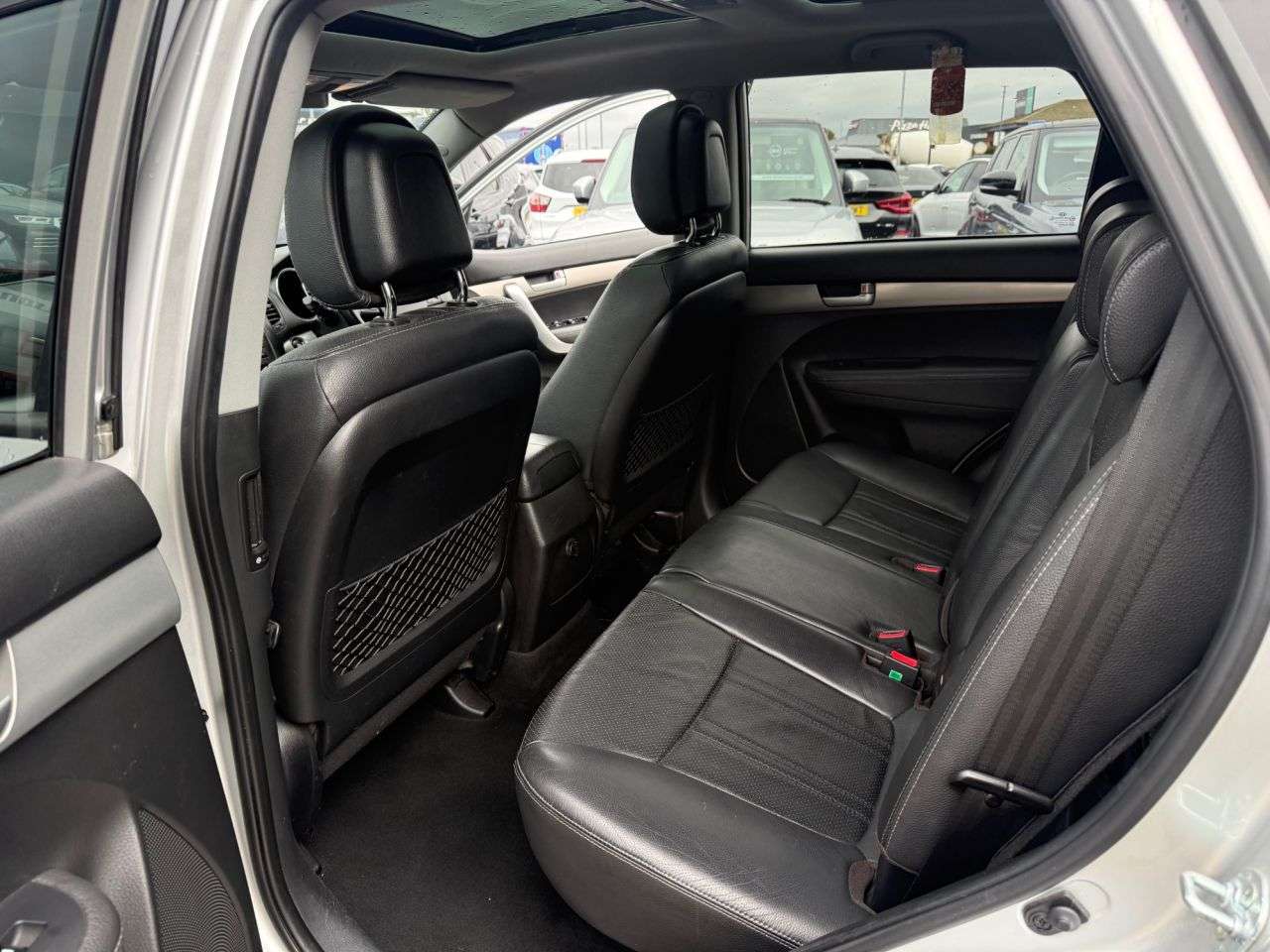 2011 KIA SORENTO 2011 KIA SORENTO