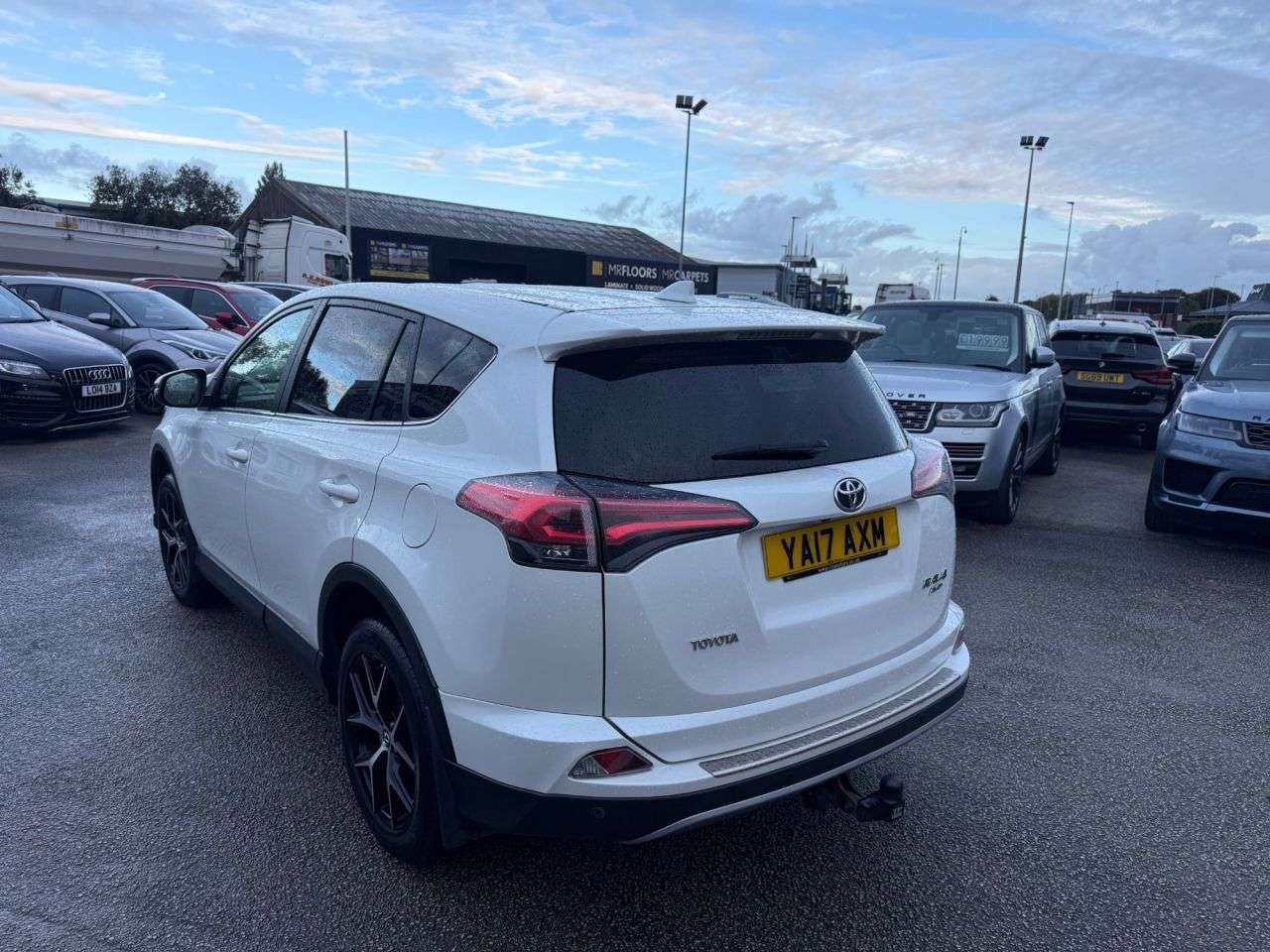 2017 TOYOTA RAV4 2017 TOYOTA RAV4
