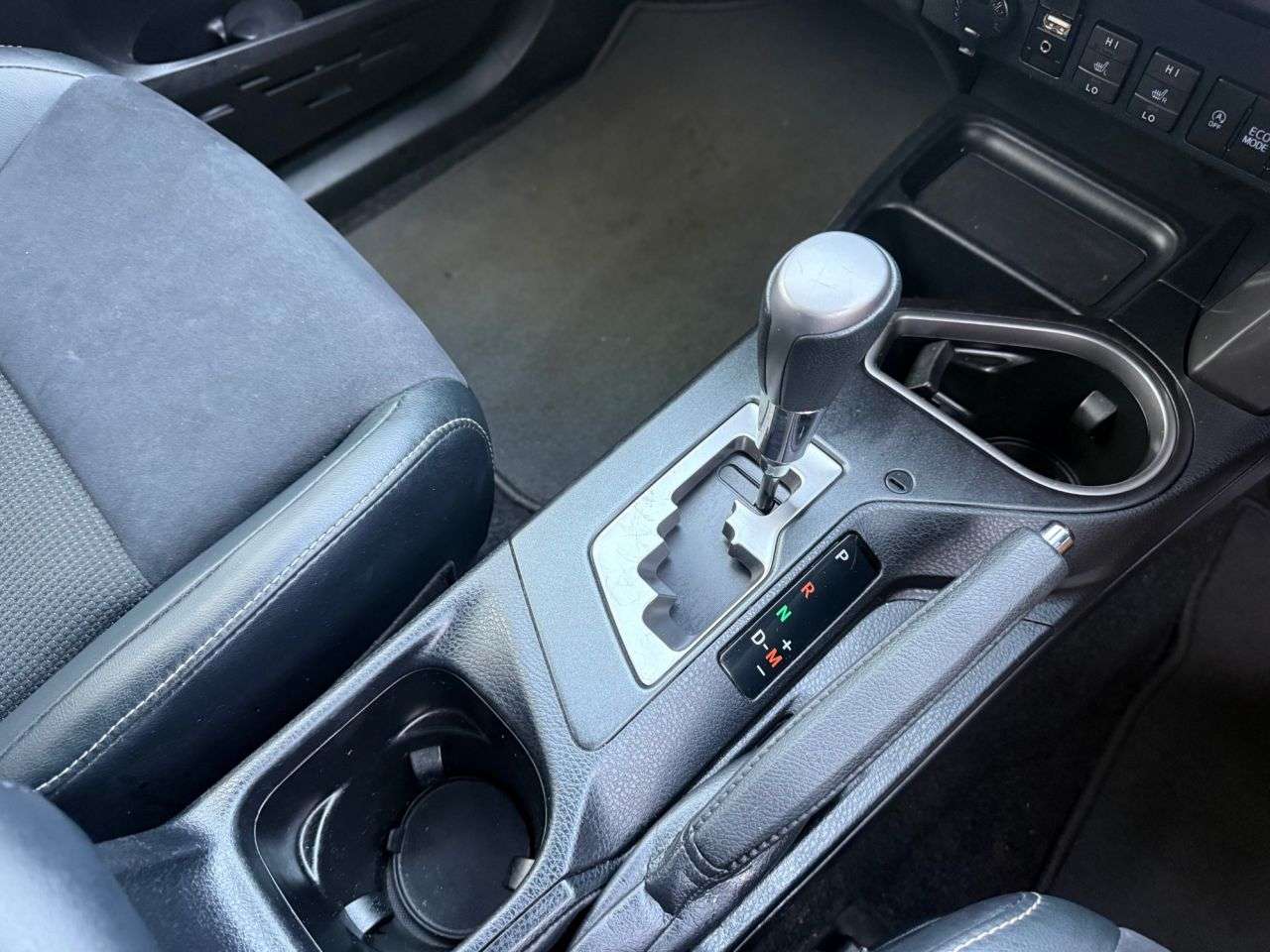 2017 TOYOTA RAV4 2017 TOYOTA RAV4