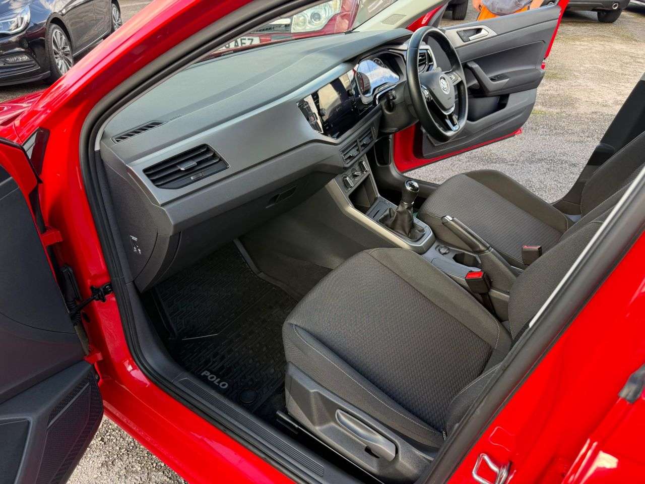 2019 VOLKSWAGEN POLO 2019 VOLKSWAGEN POLO
