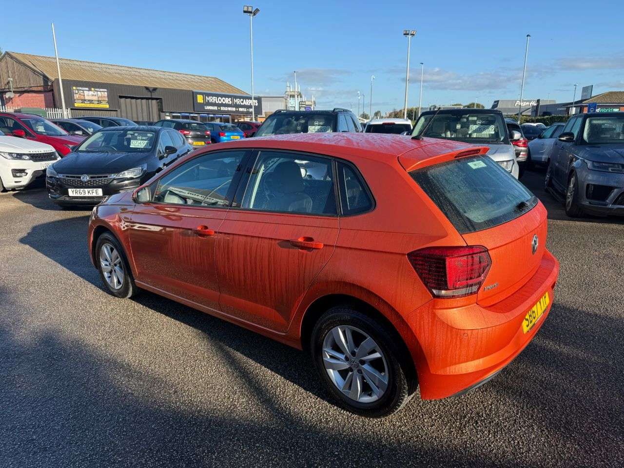 A 2018 VOLKSWAGEN POLO 1.0 SE Hatchback 5dr Petrol Manual Euro 6-BLUETOOTH-CRUISE CONTROL-CAR PLAY A 2018 VOLKSWAGEN POLO 1.0 SE Hatchback 5dr Petrol Manual Euro 6-BLUETOOTH-CRUISE CONTROL-CAR PLAY
