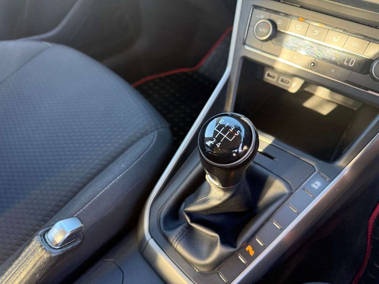 2018 VOLKSWAGEN POLO 2018 VOLKSWAGEN POLO
