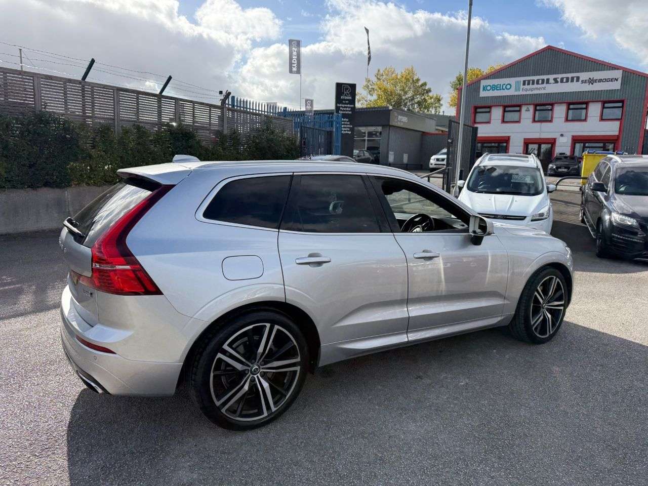 2017 VOLVO XC60 2017 VOLVO XC60