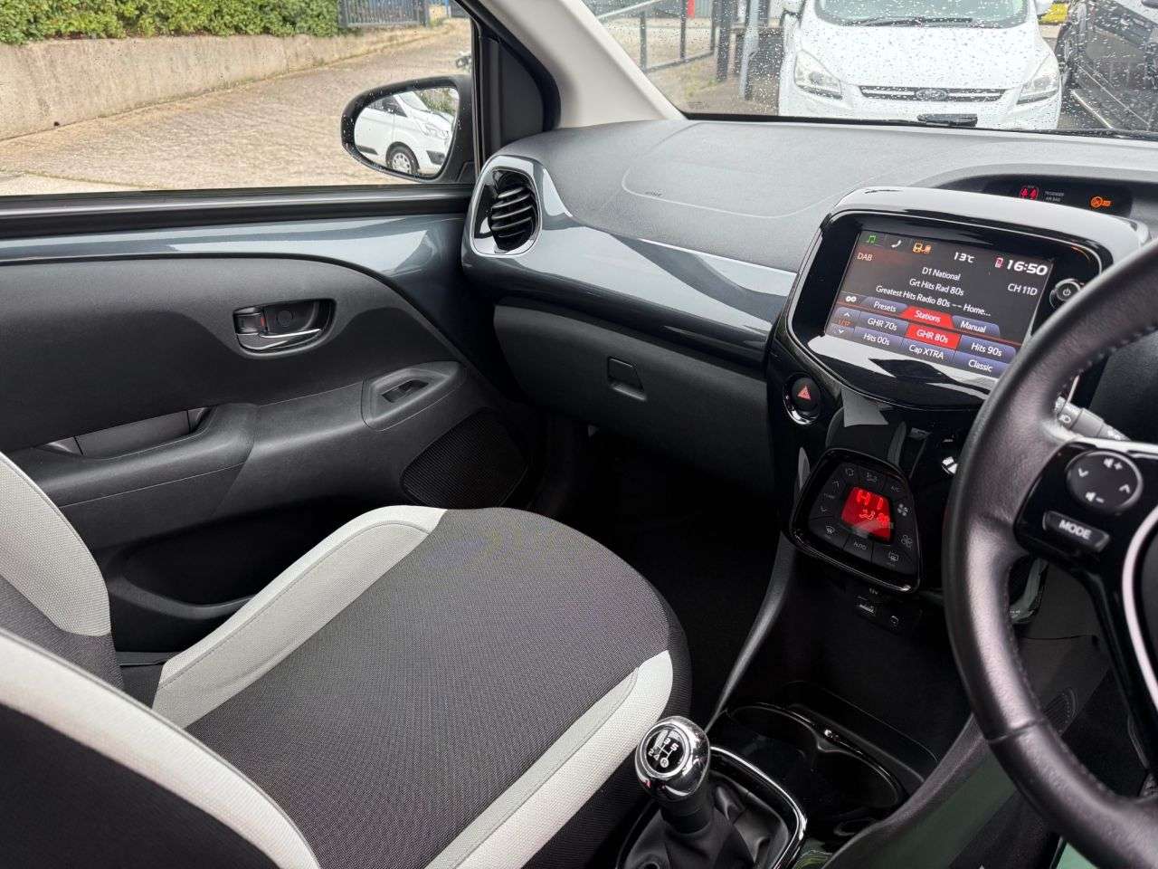 2017 TOYOTA AYGO 2017 TOYOTA AYGO