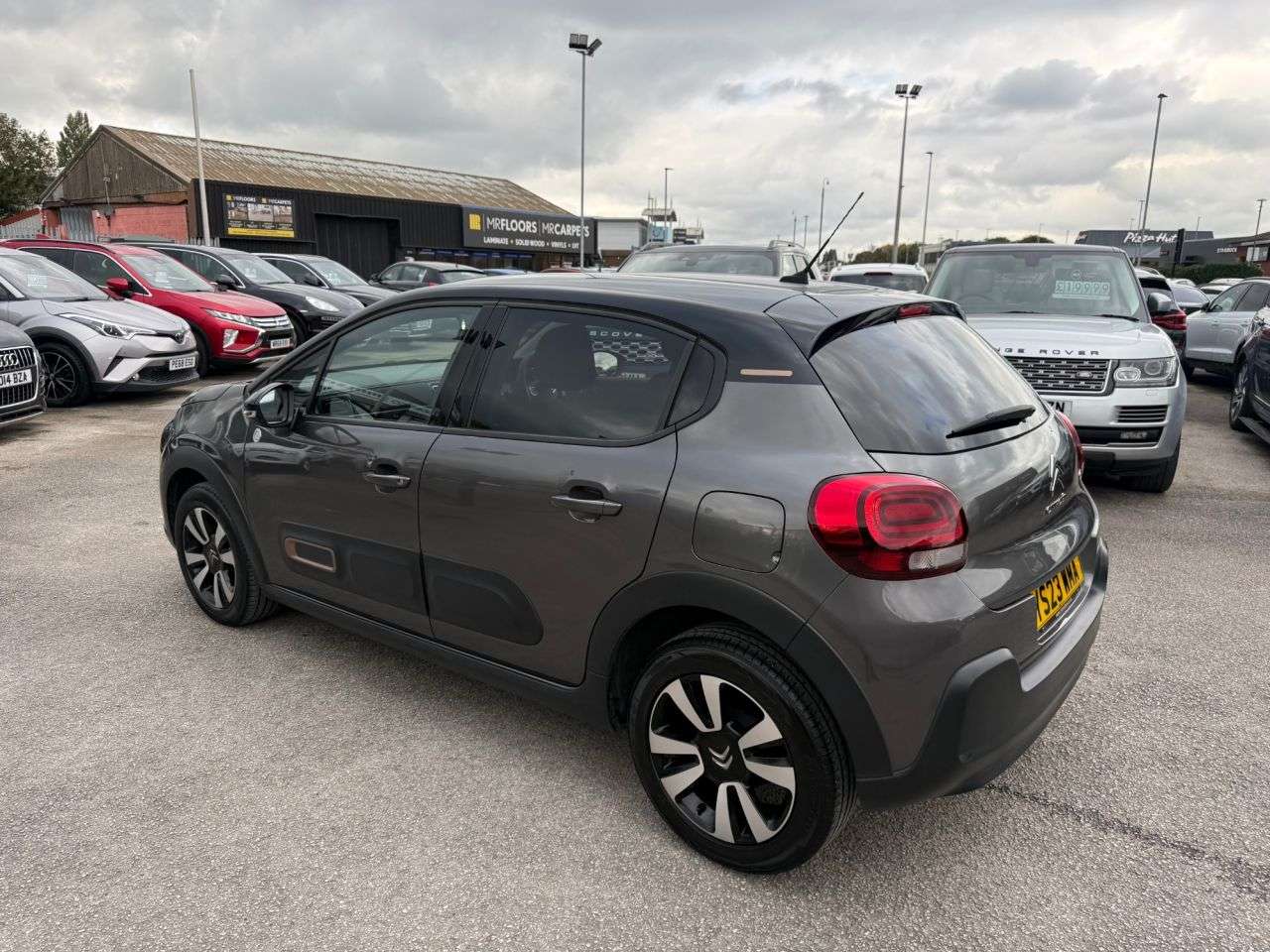 A 2023 CITROEN C3 1.2 PureTech C-Series Edition Hatchback 5dr Petrol Manual Euro 6-1 OWNER FR A 2023 CITROEN C3 1.2 PureTech C-Series Edition Hatchback 5dr Petrol Manual Euro 6-1 OWNER FR