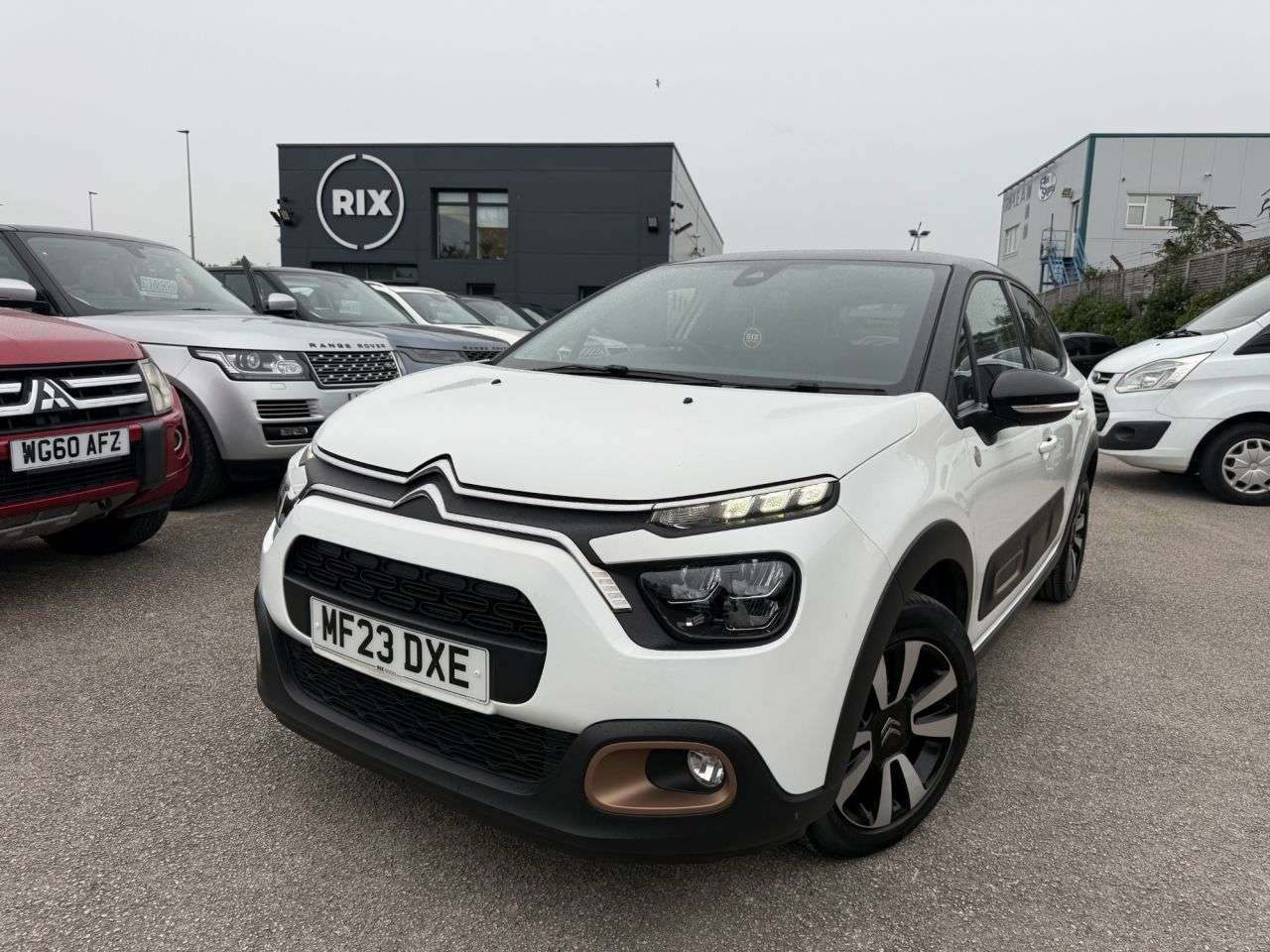 A 2023 CITROEN C3 1.2 PureTech C-Series Edition Hatchback 5dr Petrol Manual Euro 6-1 OWNER FR A 2023 CITROEN C3 1.2 PureTech C-Series Edition Hatchback 5dr Petrol Manual Euro 6-1 OWNER FR