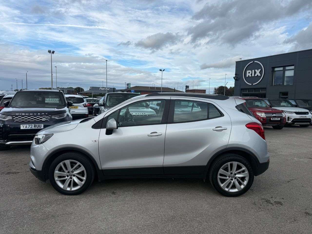 A 2017 VAUXHALL MOKKA X 1.6i Active SUV 5dr Petrol Manual Euro 6-2 OWNER CAR-BLUETOOTH-CRUISE CONTR A 2017 VAUXHALL MOKKA X 1.6i Active SUV 5dr Petrol Manual Euro 6-2 OWNER CAR-BLUETOOTH-CRUISE CONTR