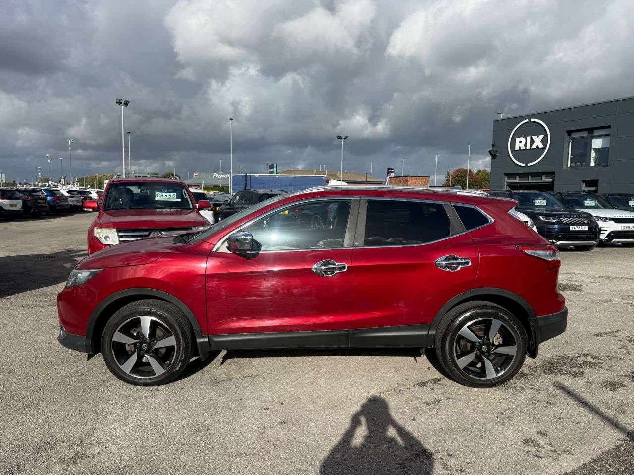 A 2016 NISSAN QASHQAI 1.2 DIG-T N-Connecta SUV 5dr Petrol XTRON 2WD Euro 6-1 OWNER FROM NEW-GREAT A 2016 NISSAN QASHQAI 1.2 DIG-T N-Connecta SUV 5dr Petrol XTRON 2WD Euro 6-1 OWNER FROM NEW-GREAT