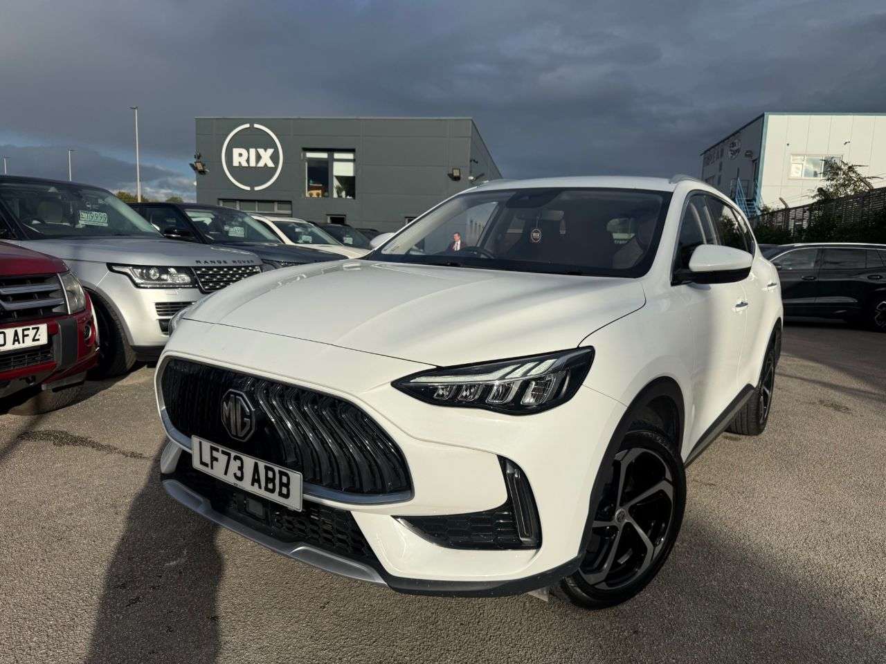 A 2023 MG MG HS 1.5 T-GDI Trophy SUV 5dr Petrol Manual Euro 6-2 OWNERS FROM NEW-HEATED BLAC A 2023 MG MG HS 1.5 T-GDI Trophy SUV 5dr Petrol Manual Euro 6-2 OWNERS FROM NEW-HEATED BLAC