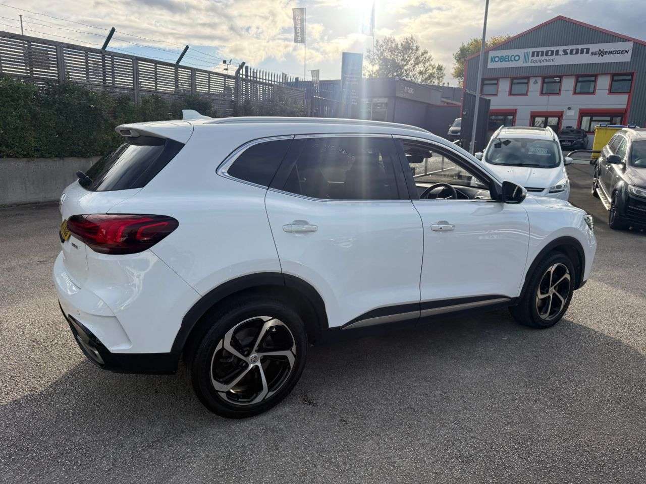 2023 MG MG HS 2023 MG MG HS