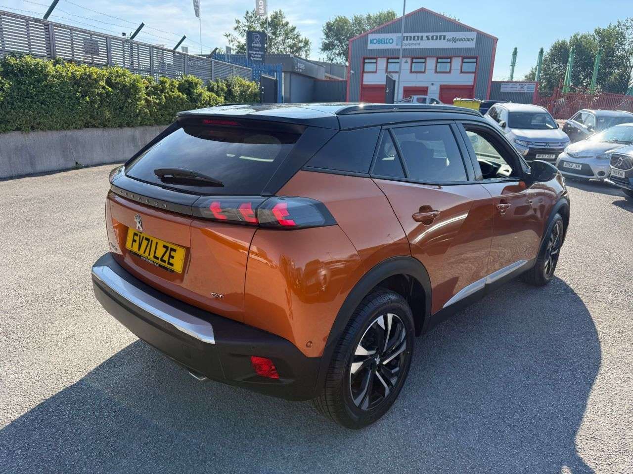 2021 PEUGEOT 2008 2021 PEUGEOT 2008