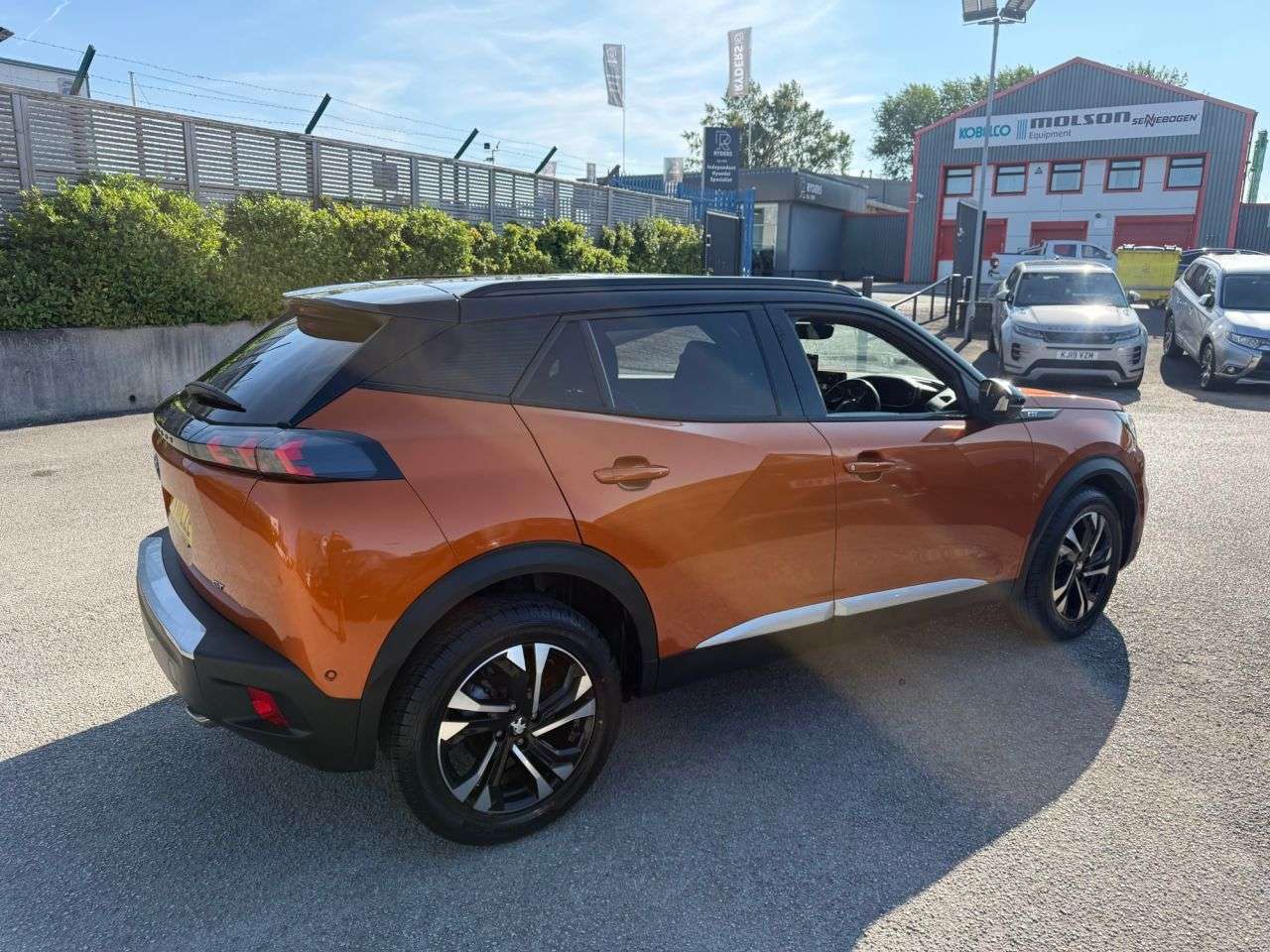 2021 PEUGEOT 2008 2021 PEUGEOT 2008