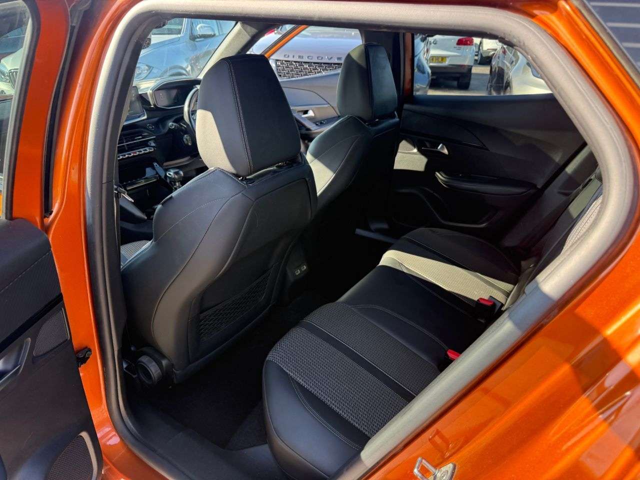2021 PEUGEOT 2008 2021 PEUGEOT 2008