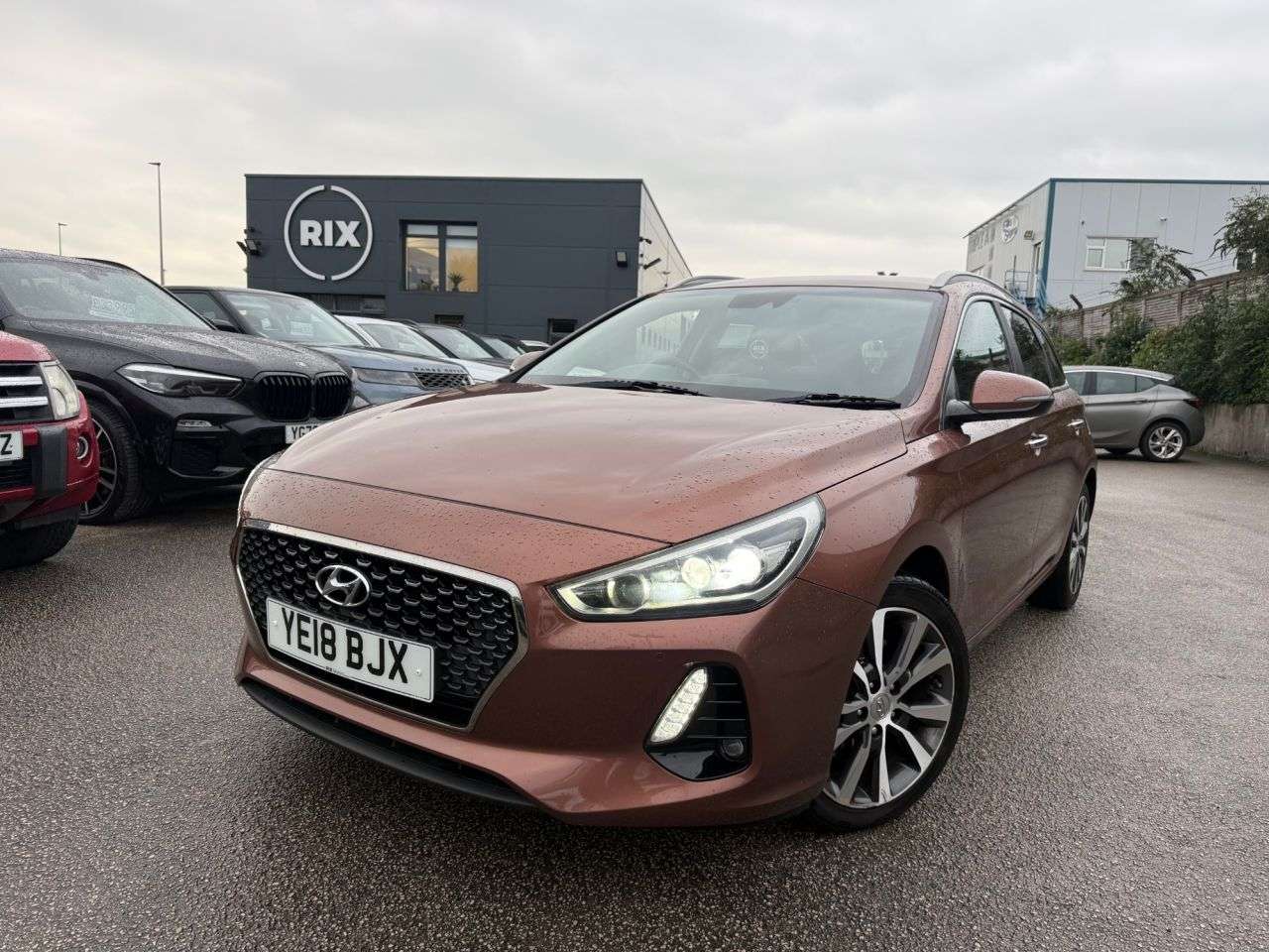 A 2018 HYUNDAI I30 1.6 CRDi Premium Tourer 5dr Diesel DCT Euro 6-HEATED SEATS-BLUETOOTH-CRUISE A 2018 HYUNDAI I30 1.6 CRDi Premium Tourer 5dr Diesel DCT Euro 6-HEATED SEATS-BLUETOOTH-CRUISE