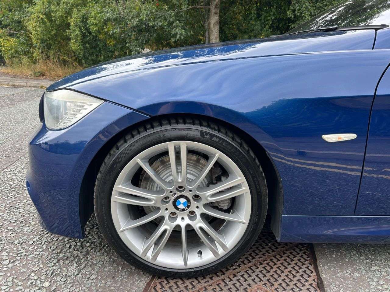 2011 BMW 3 SERIES 2011 BMW 3 SERIES