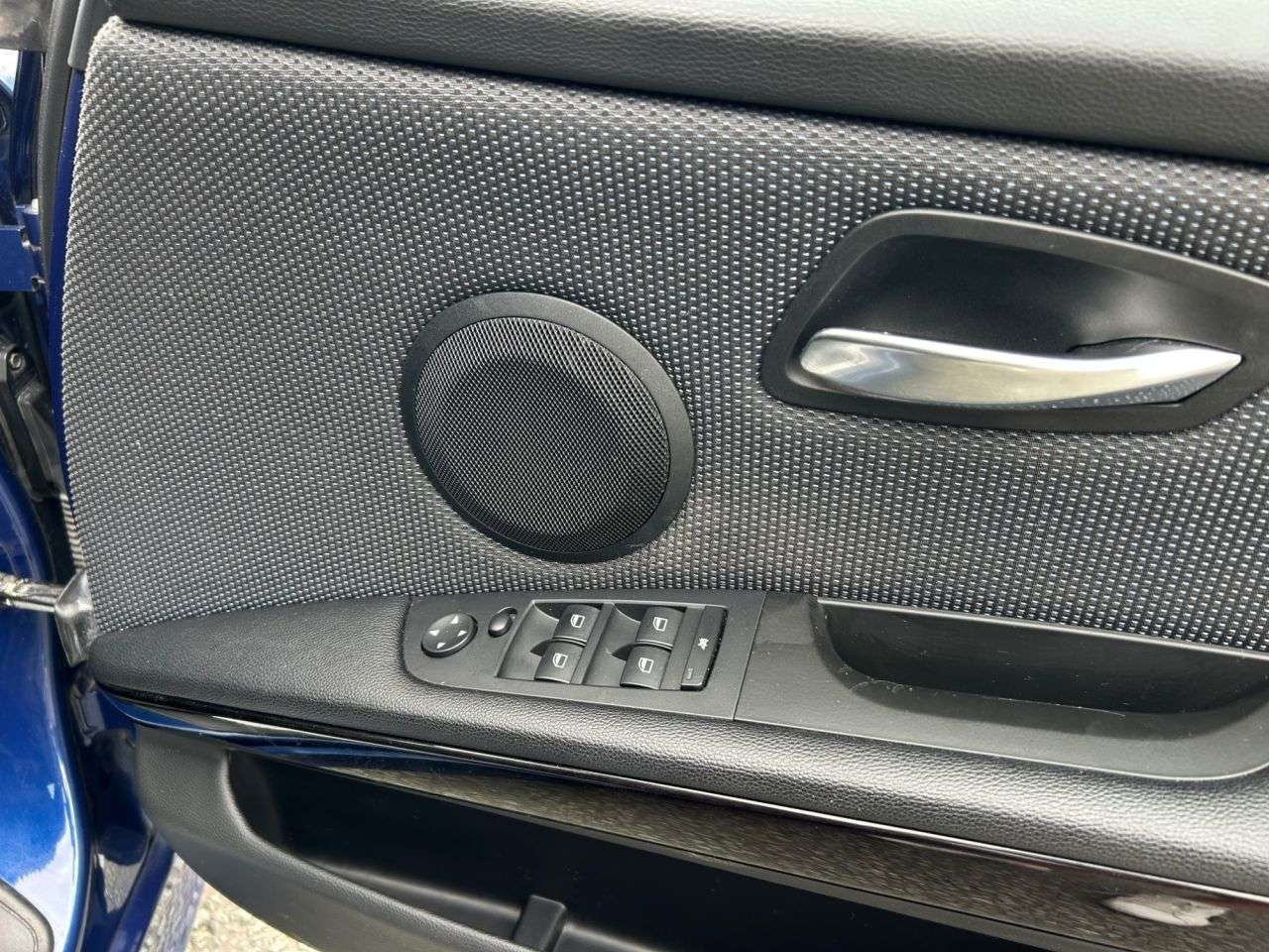2011 BMW 3 SERIES 2011 BMW 3 SERIES