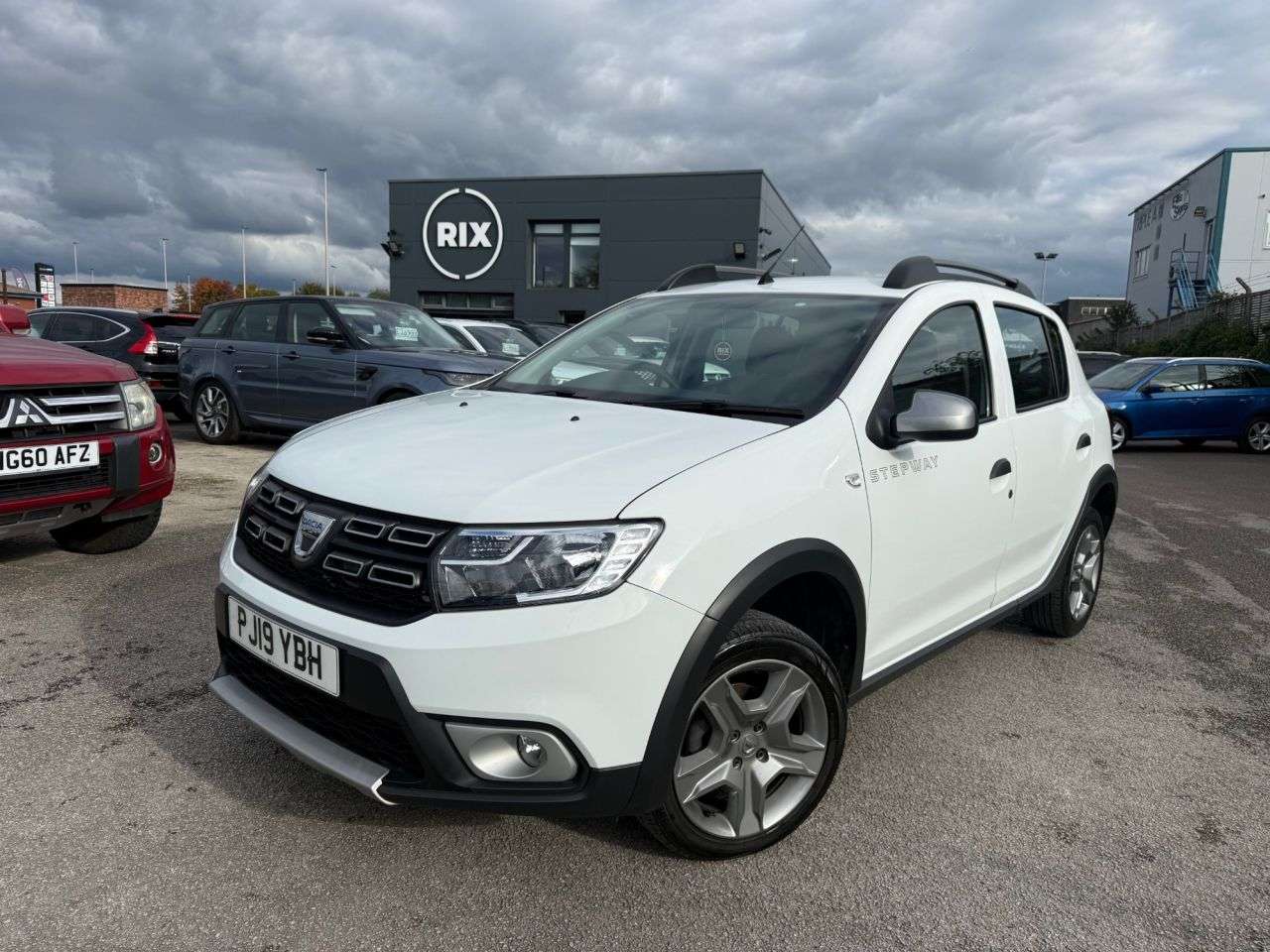 A 2019 DACIA SANDERO STEPWAY 1.0 SCe Essential Hatchback 5dr Petrol Manual Euro 6 (75 ps) A 2019 DACIA SANDERO STEPWAY 1.0 SCe Essential Hatchback 5dr Petrol Manual Euro 6 (75 ps)
