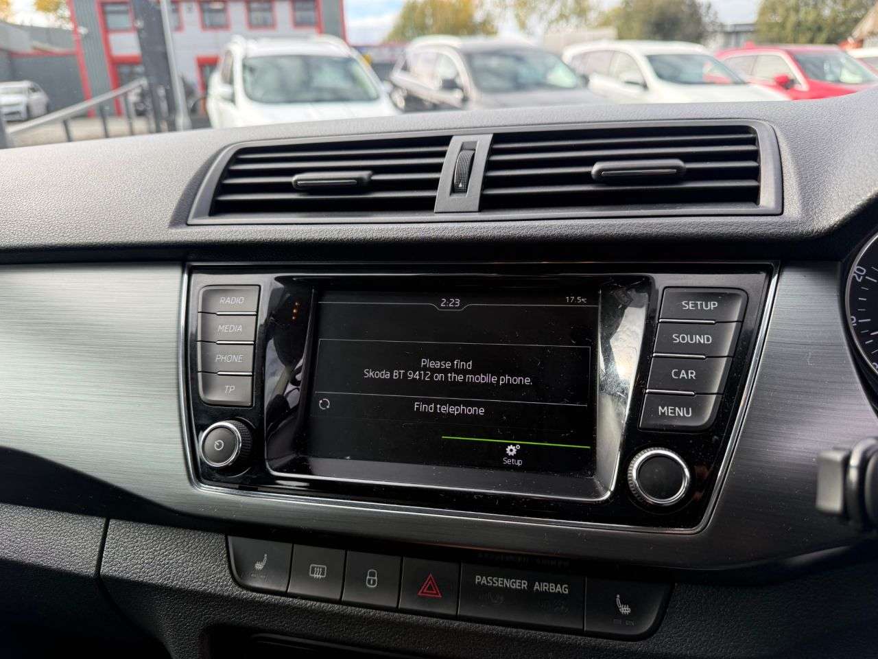 2015 SKODA FABIA 2015 SKODA FABIA