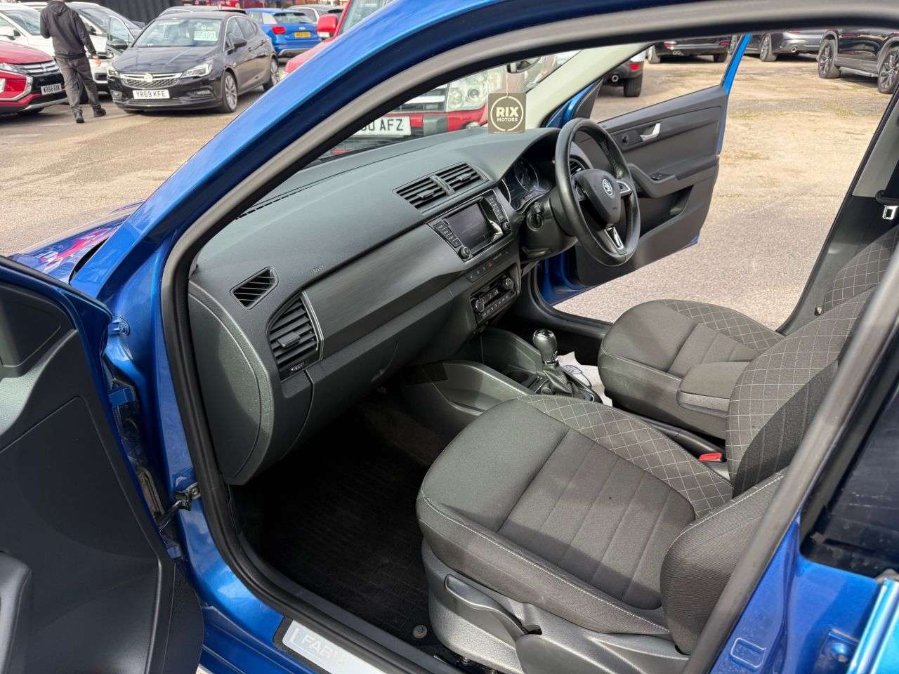 2015 SKODA FABIA 2015 SKODA FABIA