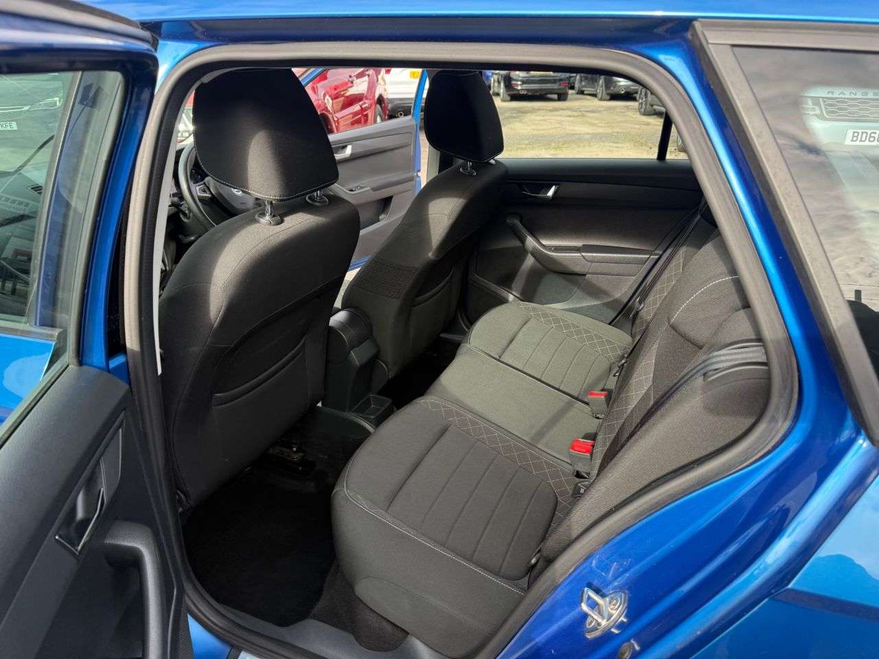 2015 SKODA FABIA 2015 SKODA FABIA
