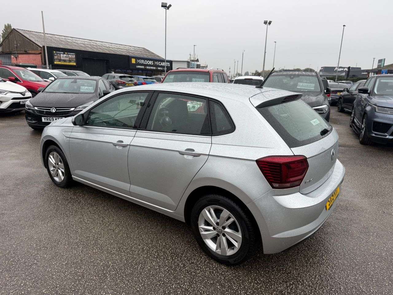 A 2019 VOLKSWAGEN POLO 1.0 TSI GPF SE Hatchback 5dr Petrol Manual Euro 6 (s/s) (95 ps) 2 FORMER KE A 2019 VOLKSWAGEN POLO 1.0 TSI GPF SE Hatchback 5dr Petrol Manual Euro 6 (s/s) (95 ps) 2 FORMER KE
