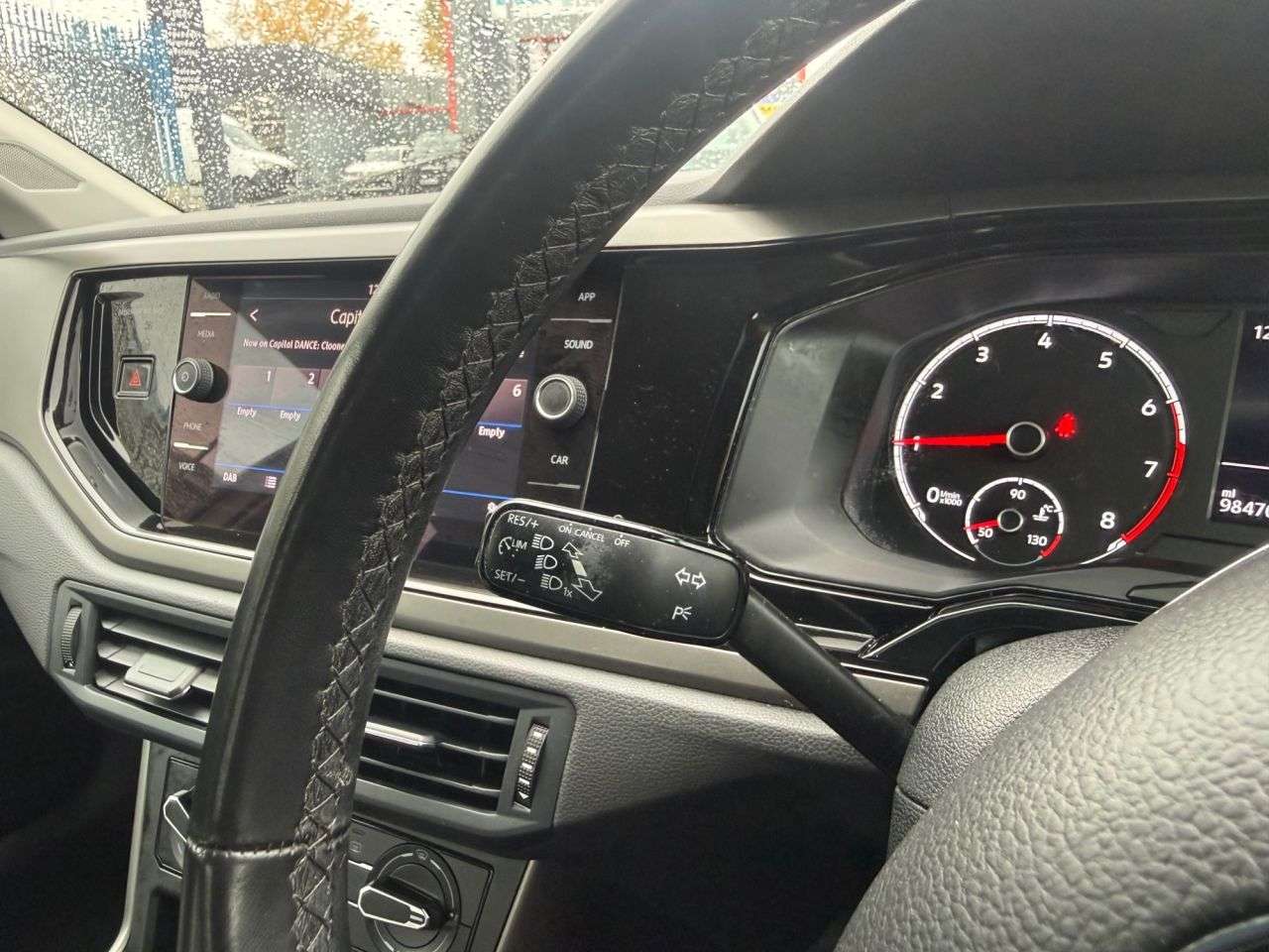 2019 VOLKSWAGEN POLO 2019 VOLKSWAGEN POLO