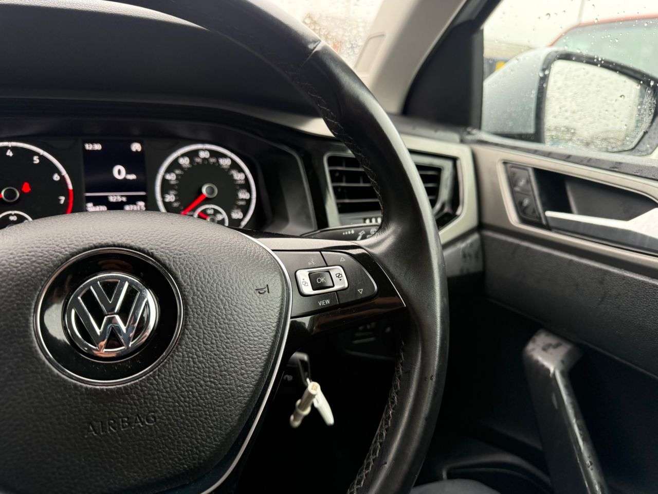 2019 VOLKSWAGEN POLO 2019 VOLKSWAGEN POLO
