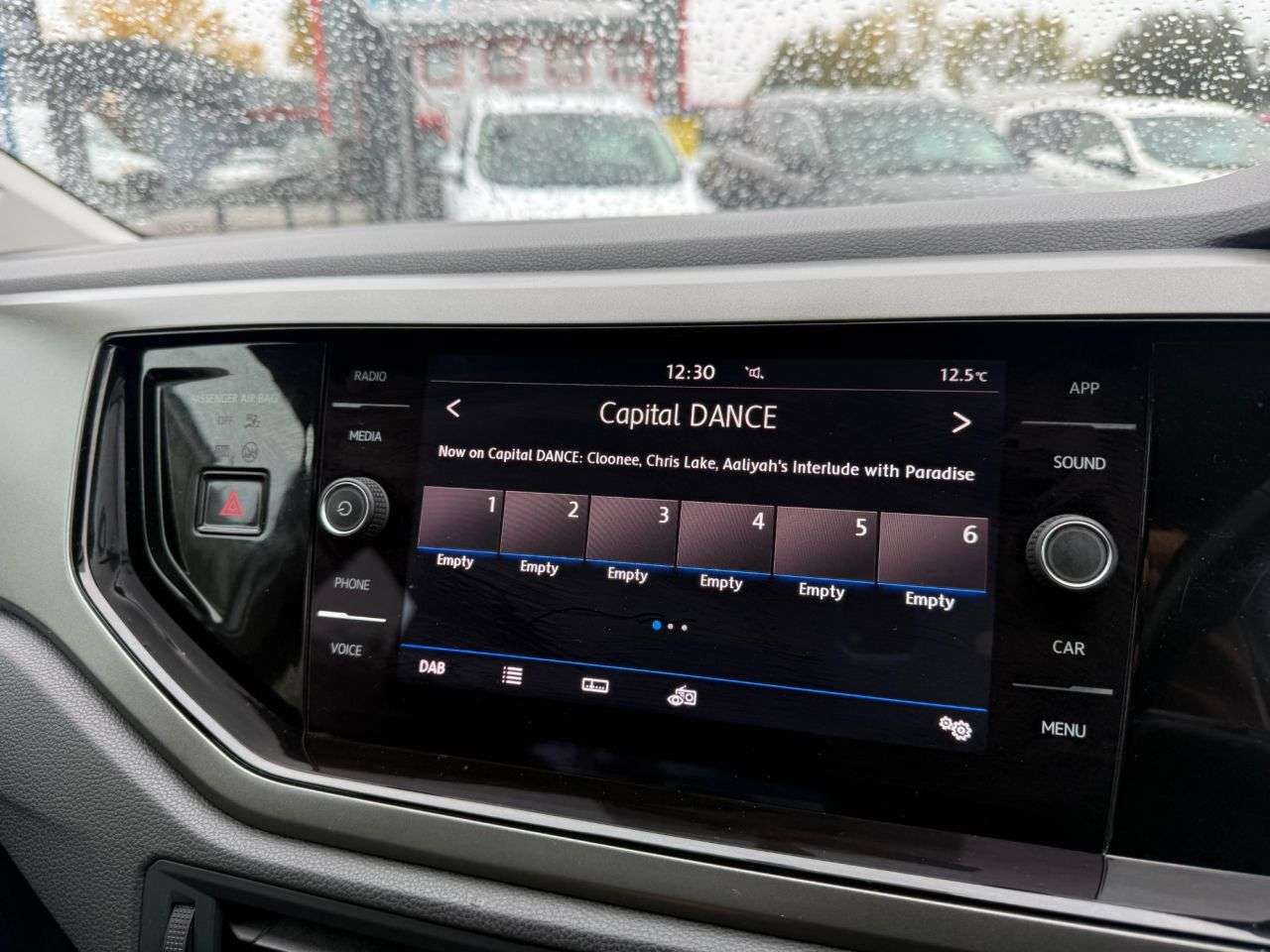 2019 VOLKSWAGEN POLO 2019 VOLKSWAGEN POLO