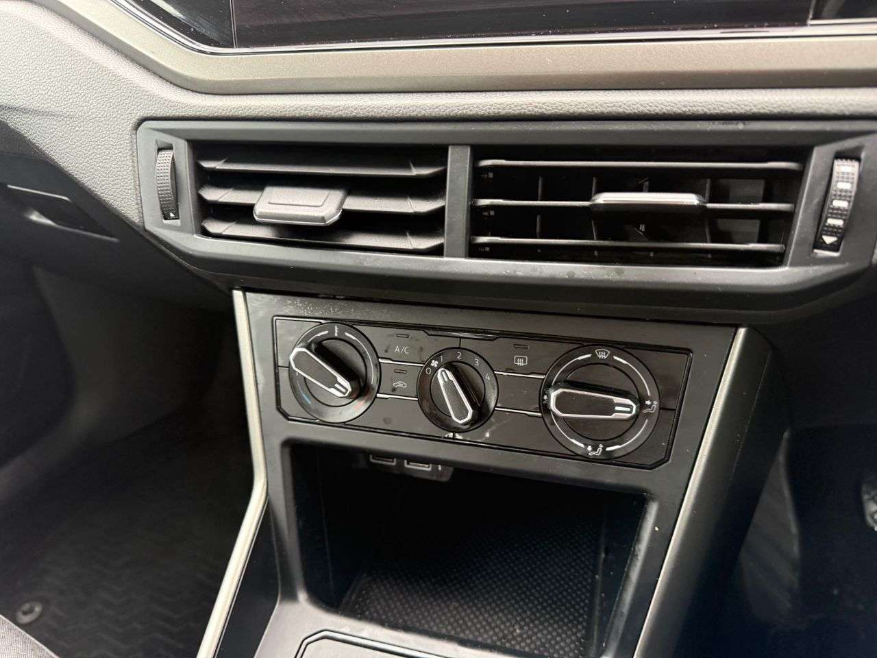 2019 VOLKSWAGEN POLO 2019 VOLKSWAGEN POLO