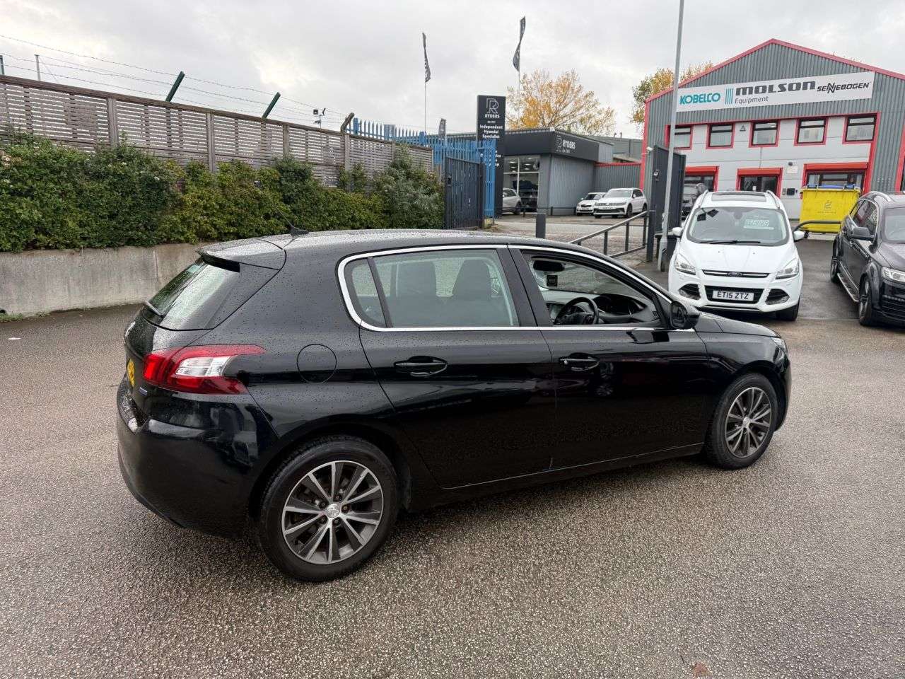 2017 PEUGEOT 308 2017 PEUGEOT 308