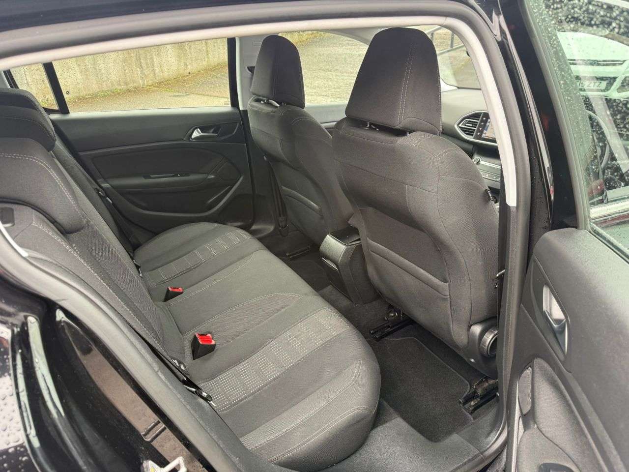 2017 PEUGEOT 308 2017 PEUGEOT 308