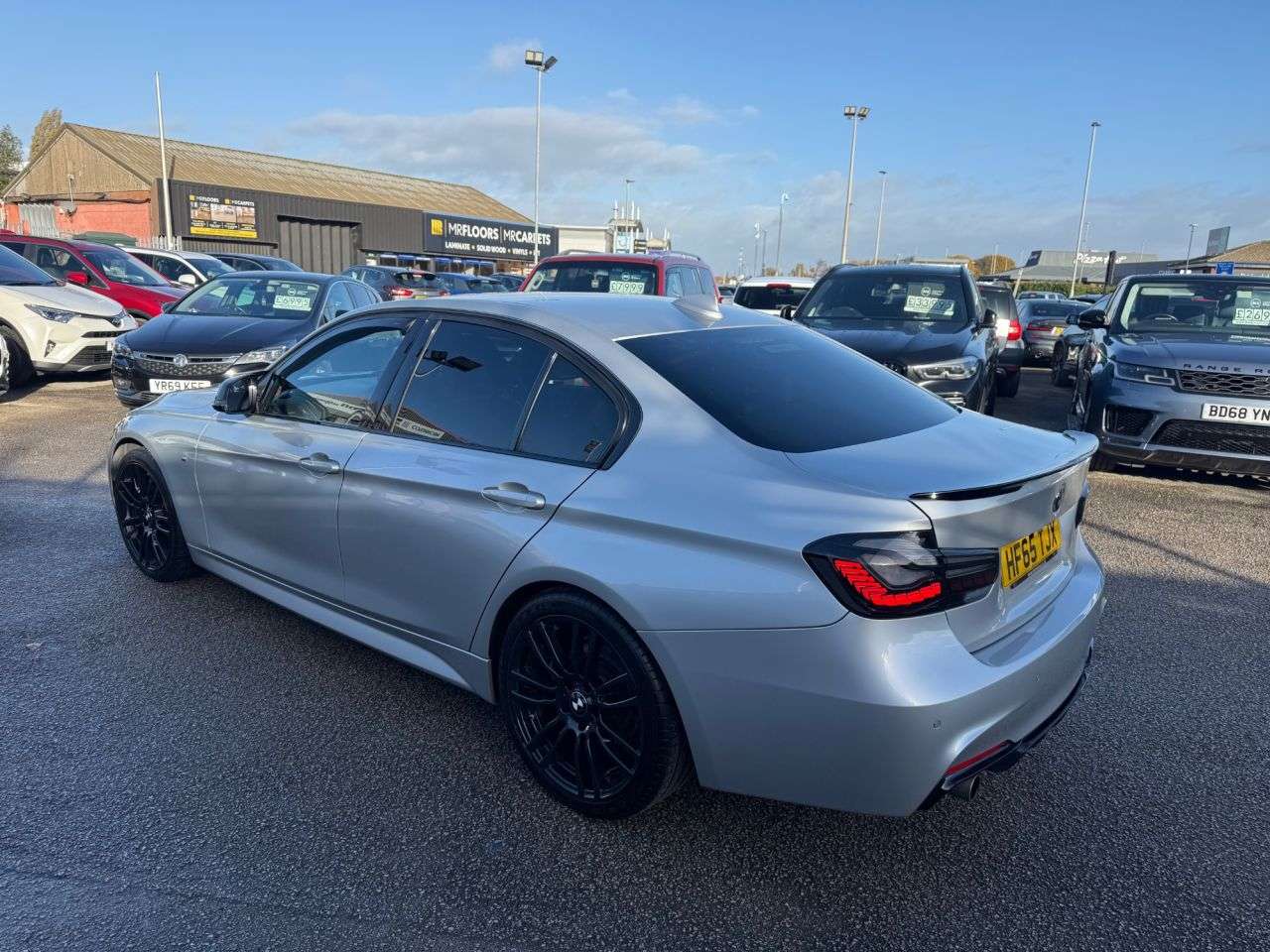 A 2015 BMW 3 SERIES 320D M SPORT A 2015 BMW 3 SERIES 320D M SPORT