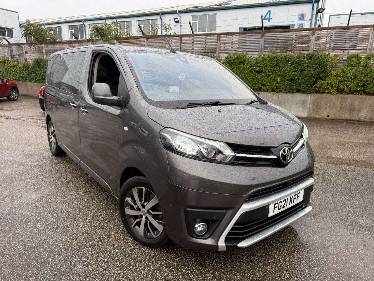 2021 TOYOTA PROACE VERSO 2021 TOYOTA PROACE VERSO