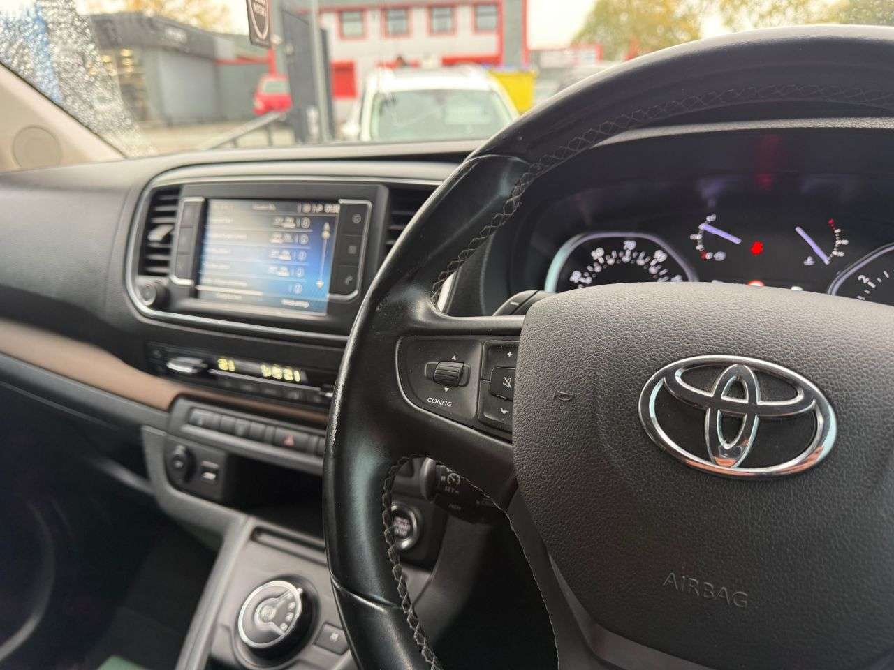 2021 TOYOTA PROACE VERSO 2021 TOYOTA PROACE VERSO