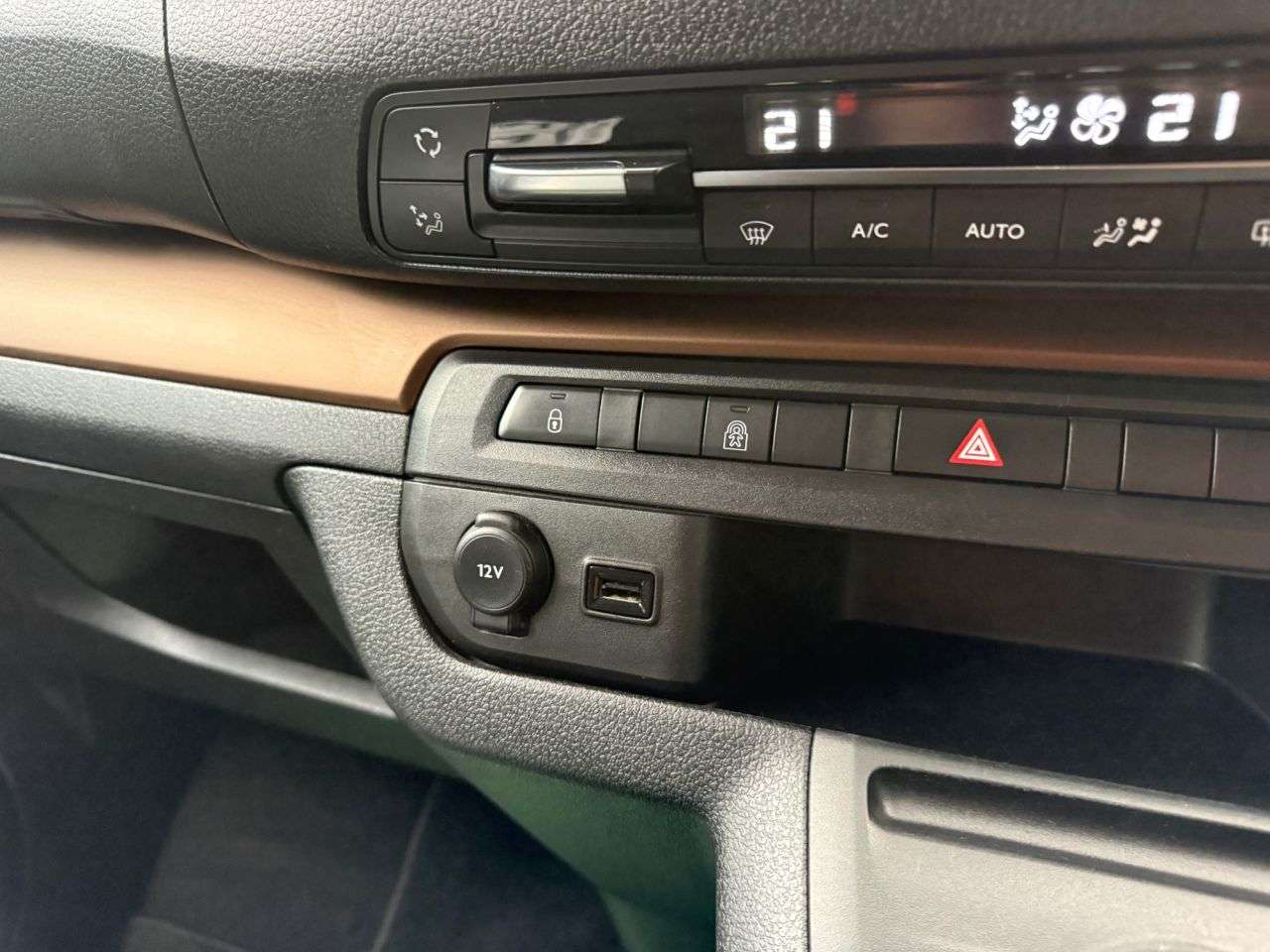 2021 TOYOTA PROACE VERSO 2021 TOYOTA PROACE VERSO
