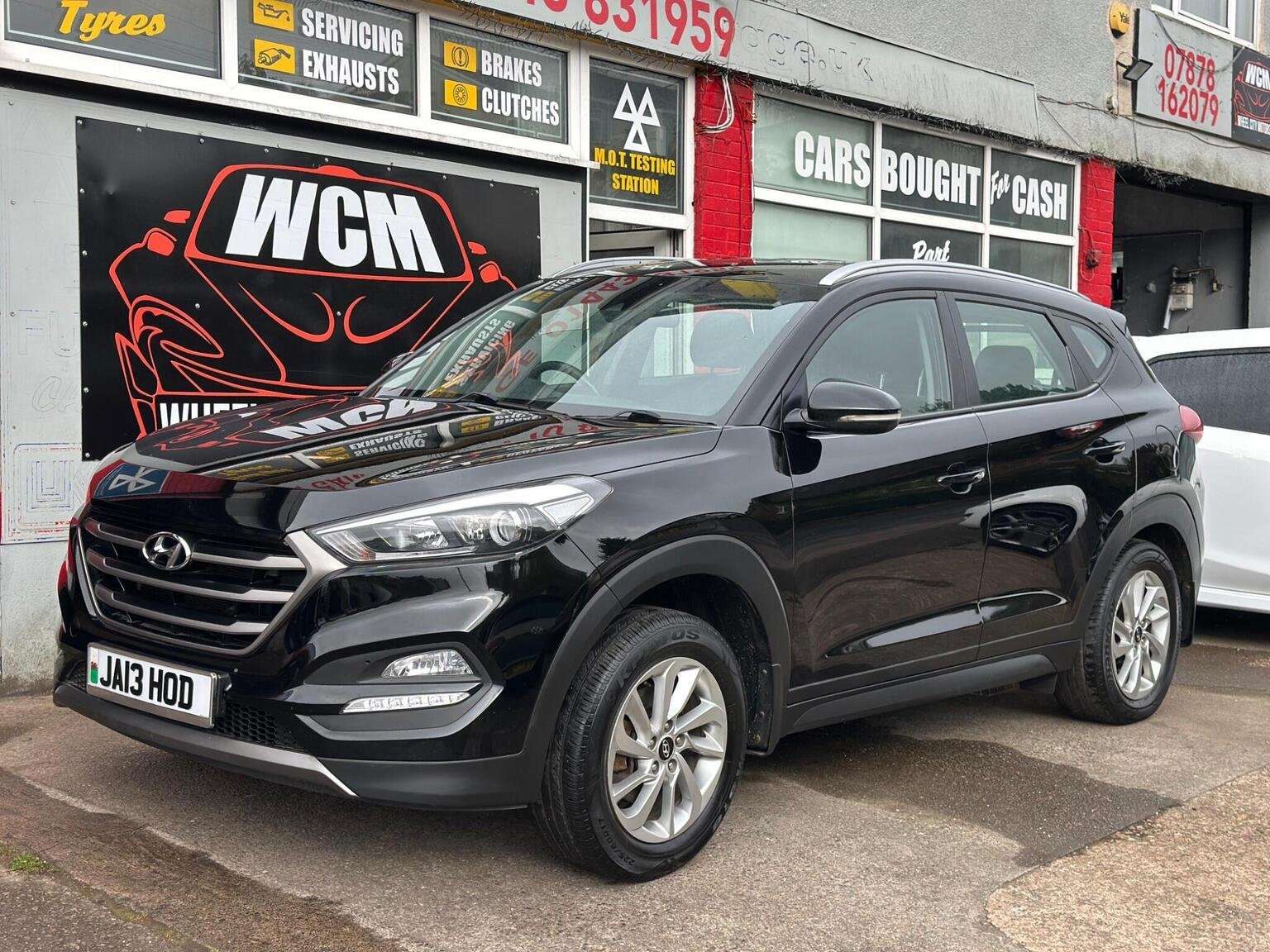 A 2015 HYUNDAI TUCSON 1.7 CRDi Blue Drive SE Euro 6 (s/s) 5dr A 2015 HYUNDAI TUCSON 1.7 CRDi Blue Drive SE Euro 6 (s/s) 5dr