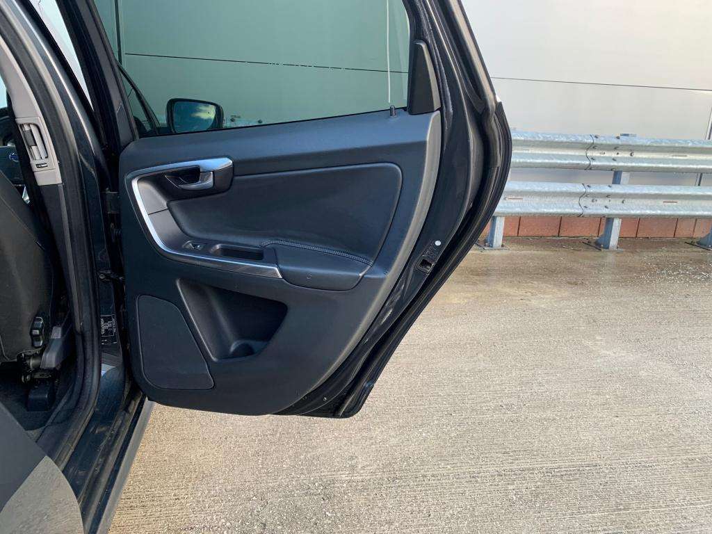 2016 VOLVO XC60 2016 VOLVO XC60