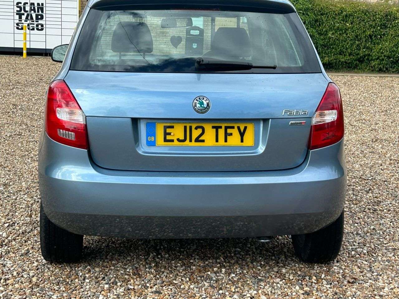 2012 SKODA FABIA 2012 SKODA FABIA