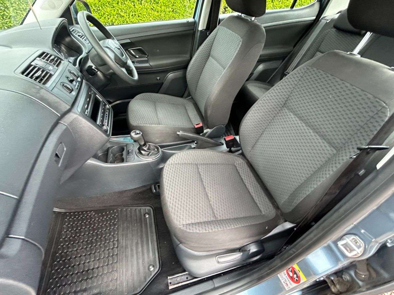 2012 SKODA FABIA 2012 SKODA FABIA