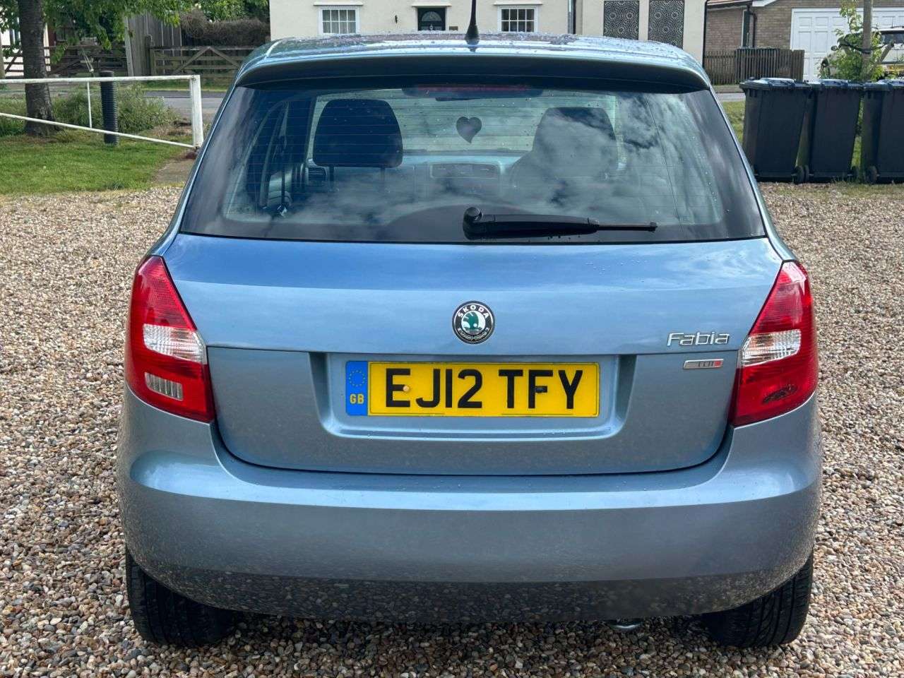 2012 SKODA FABIA 2012 SKODA FABIA