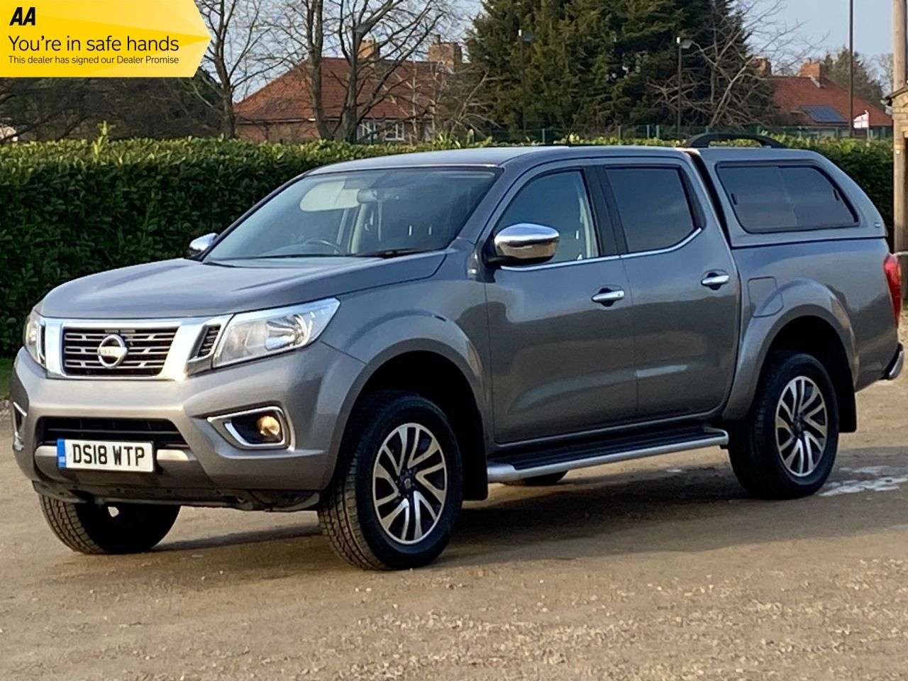 A 2018 NISSAN NAVARA 2.3 DCI N-CONNECTA SHR DCB 4d 190 BHP A 2018 NISSAN NAVARA 2.3 DCI N-CONNECTA SHR DCB 4d 190 BHP