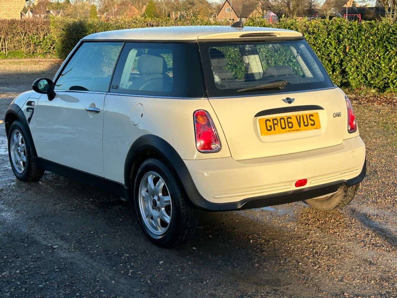 2006 MINI HATCH 2006 MINI HATCH